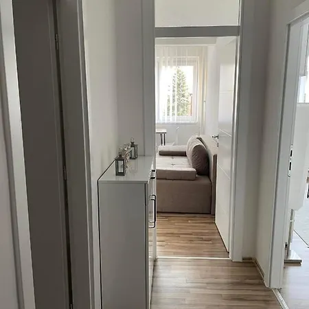 Optimum 1 - One Bedroom - In Core City Center شقة زينيتشا